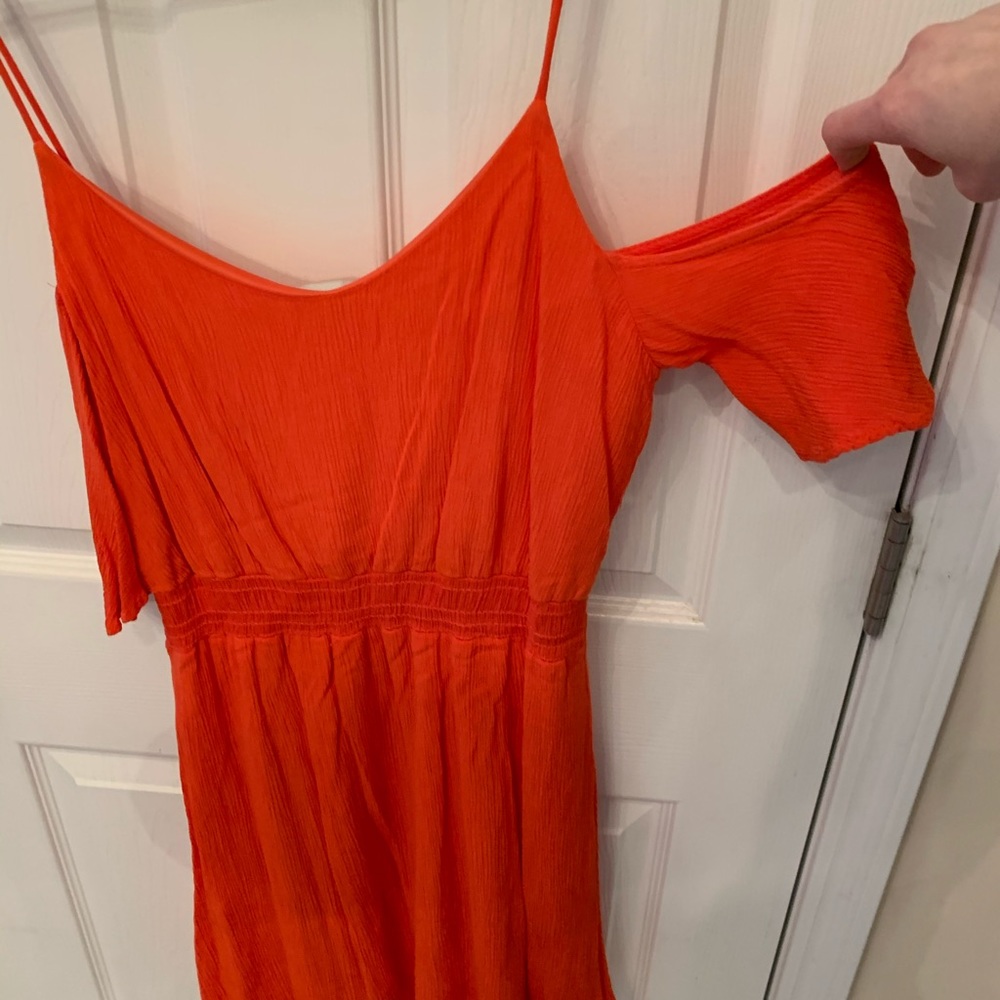 GUESS coral dress with shoulder cut outs